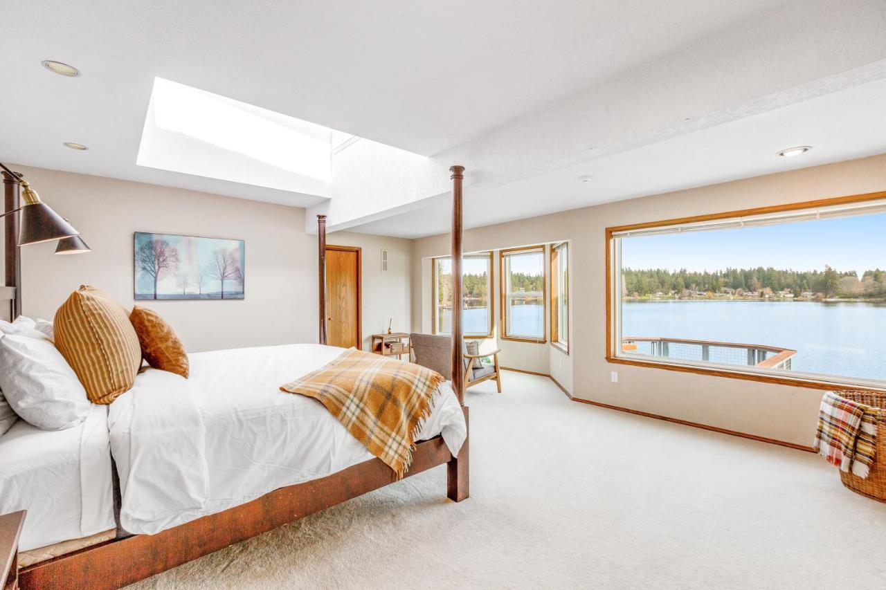 Deer Lake Shores Clinton Exterior photo