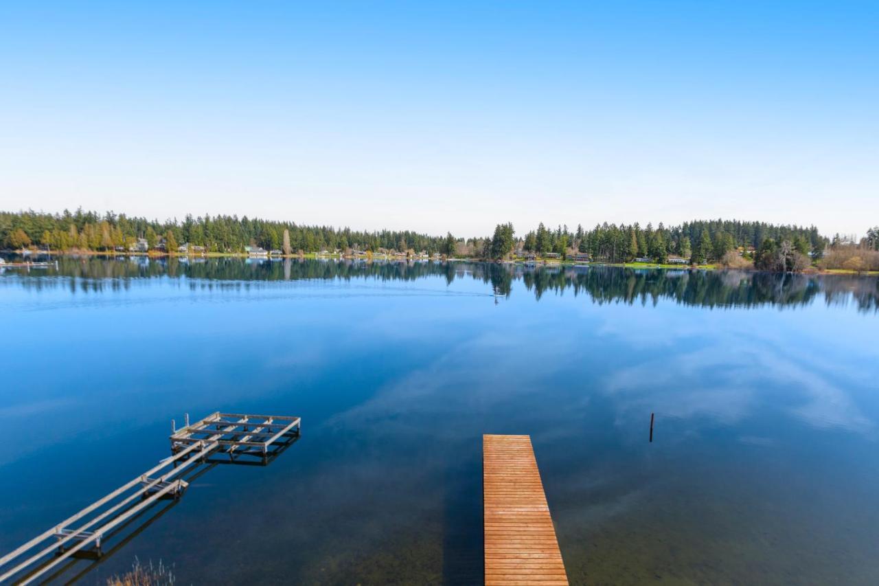 Deer Lake Shores Clinton Exterior photo