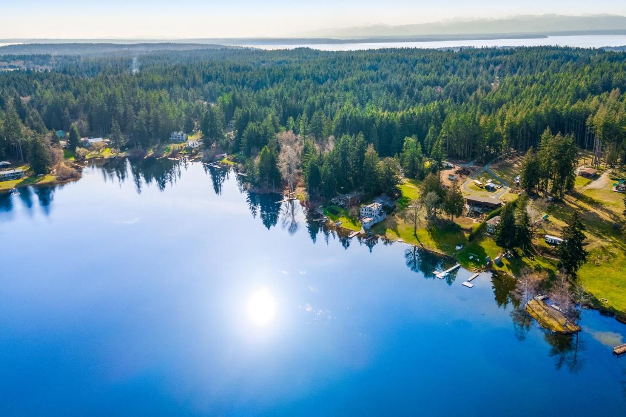 Deer Lake Shores Clinton Exterior photo